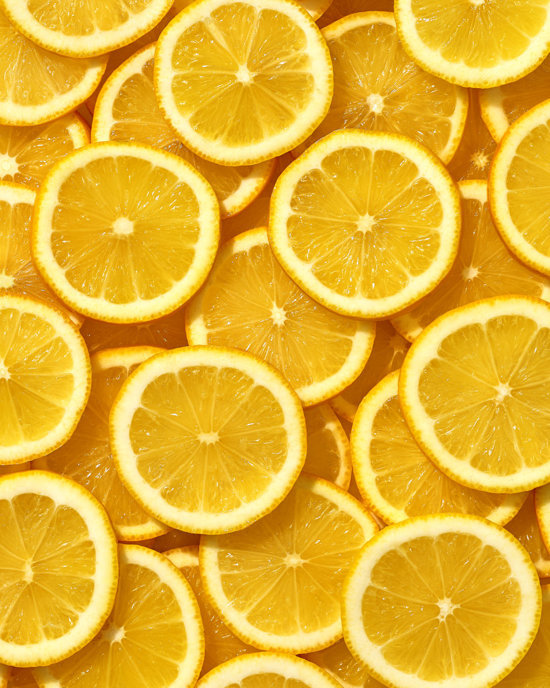 Close-up photography of lemon slices